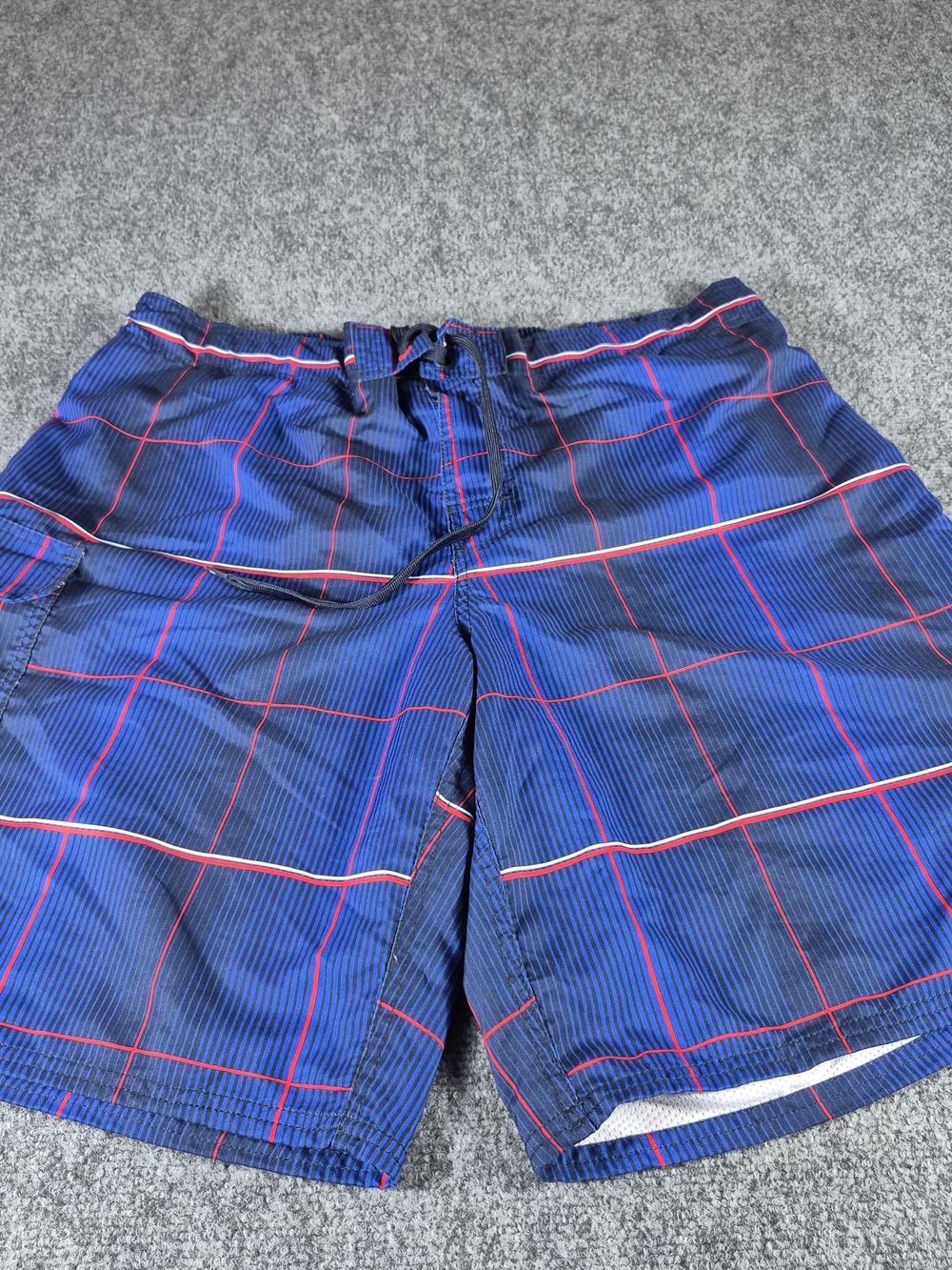 OP Ocean Pacific Board Shorts Mens XL Navy Blue Red Plaid Swim Trunks Cargo Pock